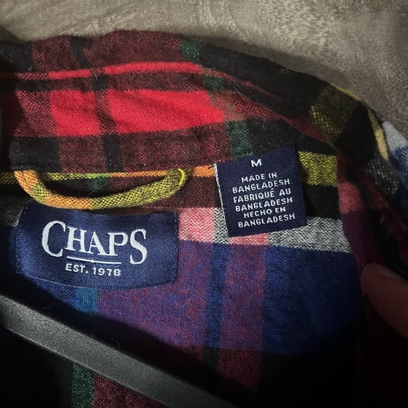 Chap’s men’s medium NWOT plaid shirt - Picture 2 of 2